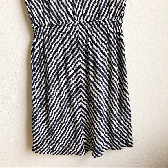 Velvet by Graham & Spencer Aztec Stripe Dress - Picture 5 of 8